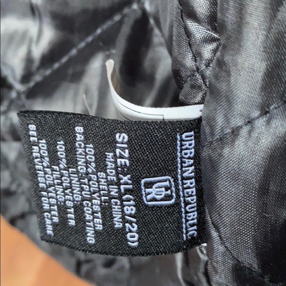 Urban Republic NWOT, boys XL gray coat with hood and pockets - Picture 12 of 13